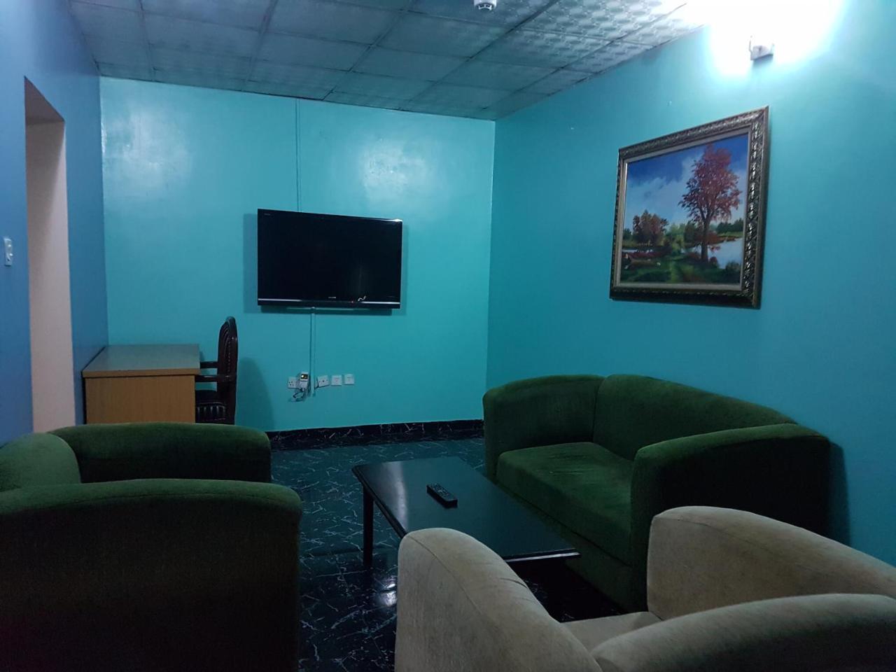 Chamcce Hotel Ajao Lagos Exterior photo