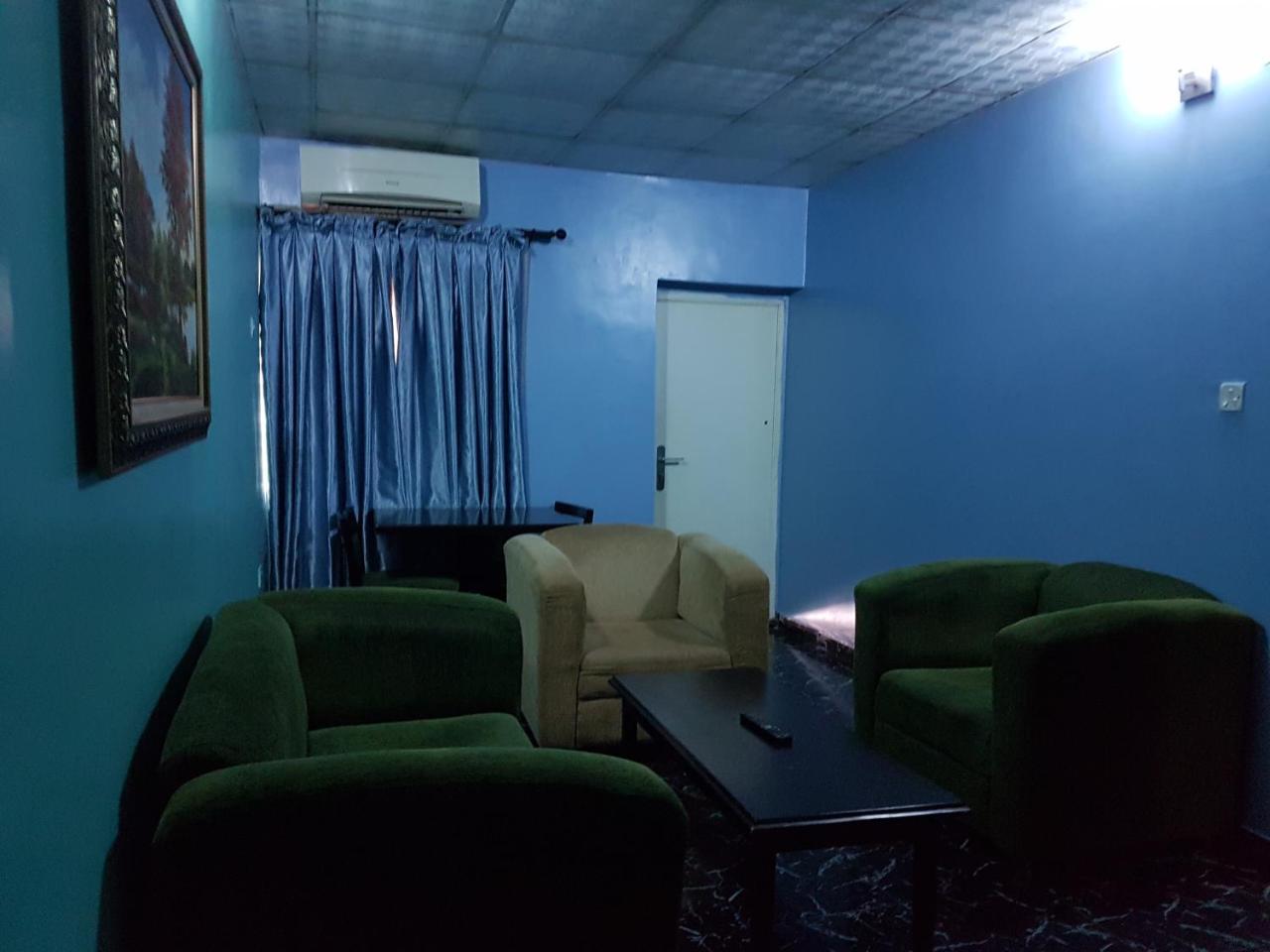 Chamcce Hotel Ajao Lagos Exterior photo
